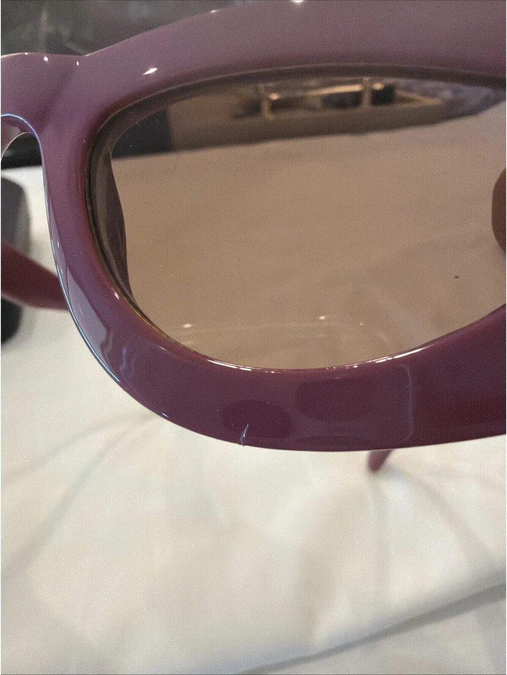 Aire Electra Sunglasses revolve Site